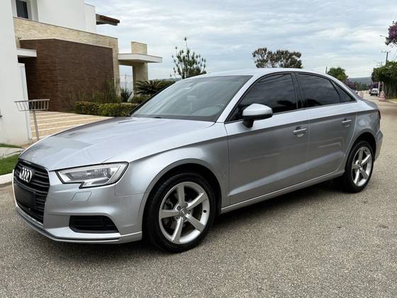 AUDI A3 1.4 TFSI SEDAN AMBIENTE 16V FLEX 4P TIPTRONIC
